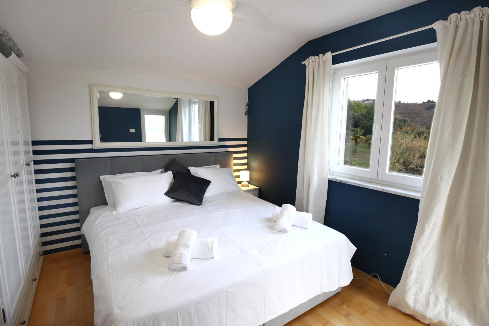 Sea View Olive Retreat Apartment Portoroz Exterior photo